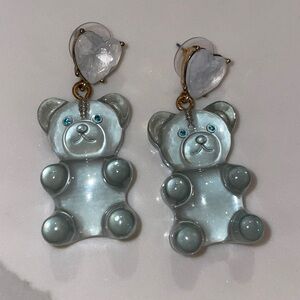 Baby bears earrings with white hearts Color Baby Blue